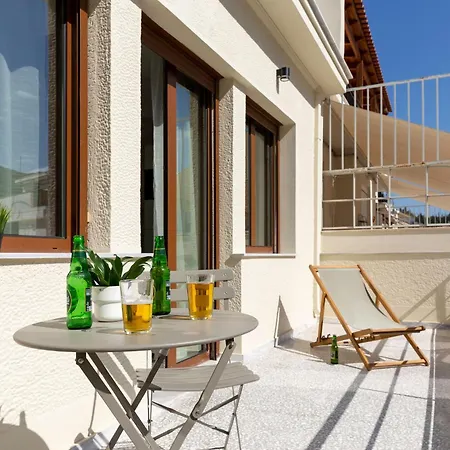 Mooeve Exarchia Apartman *