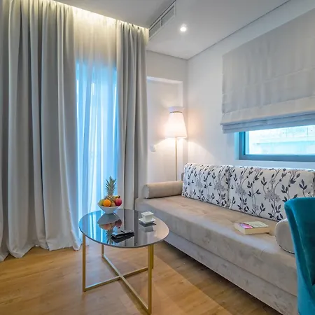 Riviera Otel