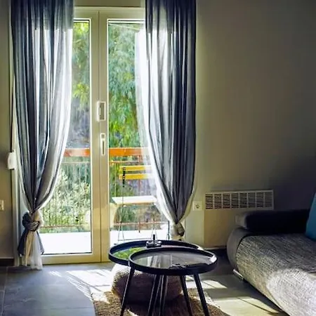 Dimofontas - Hub Thiseio & Gkazi Apartmán