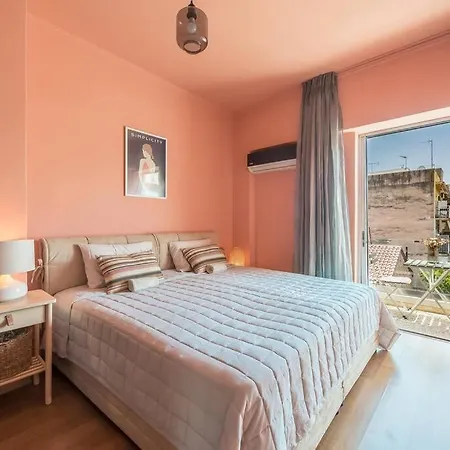 Serene Getaway In Thiseio Διαμέρισμα