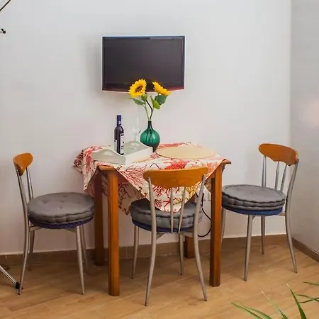 Apartment Cozy Hideaway Athens