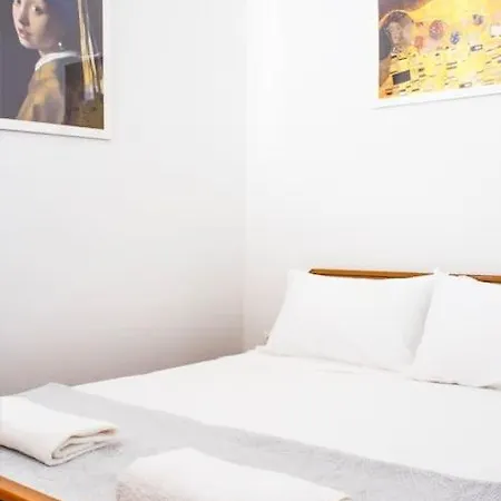 Cozy Hideaway * Athens