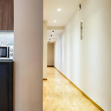 Toni's 4bd Near Classy Kolonaki, Locals Enjoy It شقة أثينا