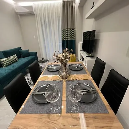 Luxury Near Acropolis *