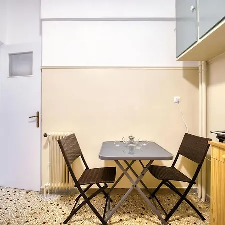 Sunny 2 Bedroom Cozy Apartment, View Of Parthenon Athens