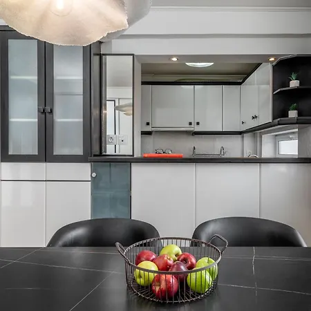 Apartman Vouliagmeni Stylish Homes By Blupine