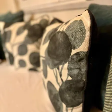 Cozy In Voula Apartment Athens
