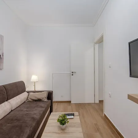 Apartment Kallithea Gardenspot *