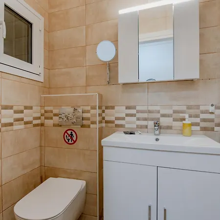 Kallithea Gardenspot Apartment *