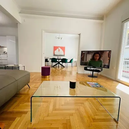 130m Luxury In The Heart Of Appartamento