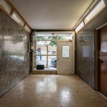 Elegant & Fresh In Hip Pagrati, Apartment *