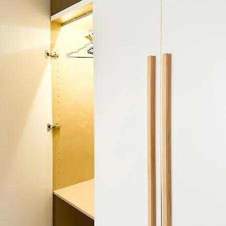 Athenian Coastal Urban Living Appartement Athènes