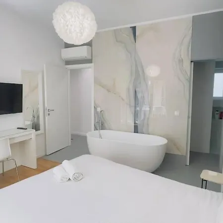 Appartamento 130m Luxury In The Heart Of Atene
