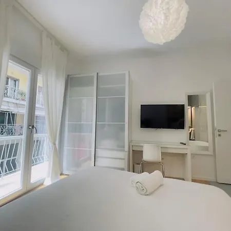 130m Luxury In The Heart Of Appartamento *