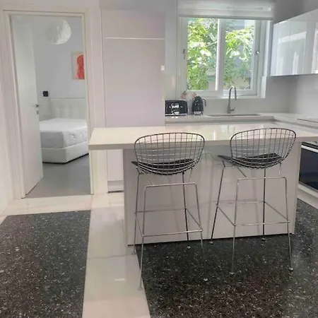 130m Luxury In The Heart Of Appartamento Atene