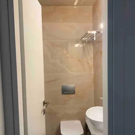 130m Luxury In The Heart Of Appartamento Atene