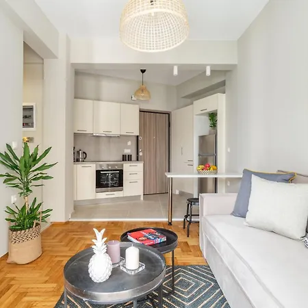 Discover From Urban Hideaway, Acropolis View * Ateny