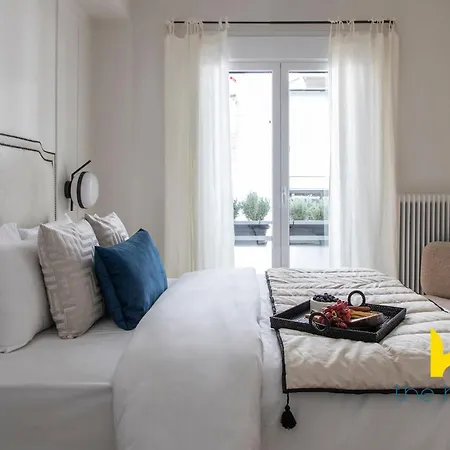 Διαμέρισμα Athenian Elegance, Ensuite Whirlpool & Fireplace Near Acropolis Αθήνα