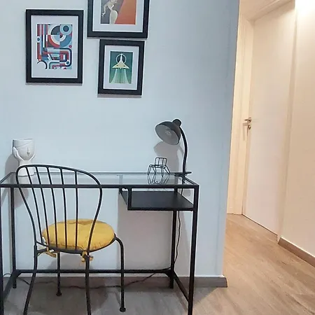 Apartment Stylish & Cozy In The National Gallery Area *