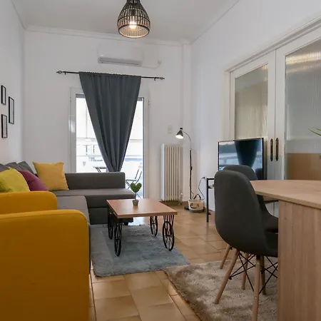 Alluring 2br In Thiseio Apartment *