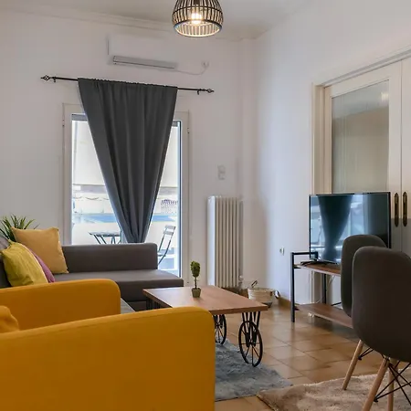 Alluring 2br In Thiseio *