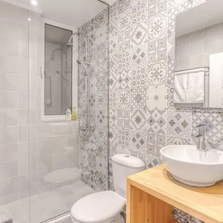 Spacious 4bed 4bath Flat Near Archaelogical Museum Apartment Athens