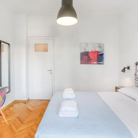 Spacious 4bed 4bath Flat Near Archaelogical Museum Athens