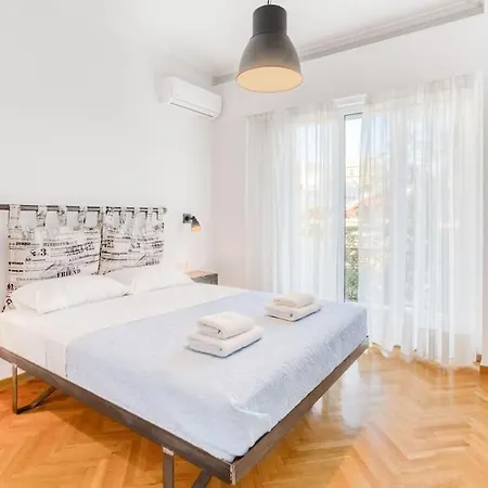 Spacious 4bed 4bath Flat Near Archaelogical Museum Athens