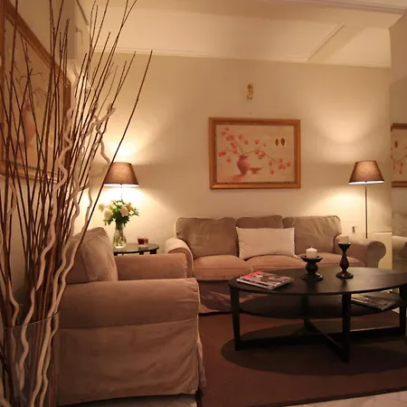 Hotell Achillion 3*
