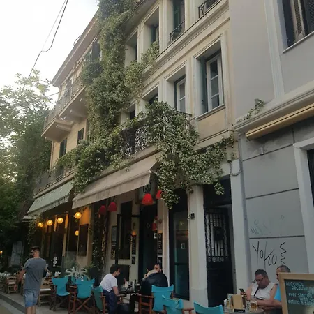 Psiri Gem From In Vivo Apartments- Spacious 1st Floor With Balcony In Athens' Historic Center