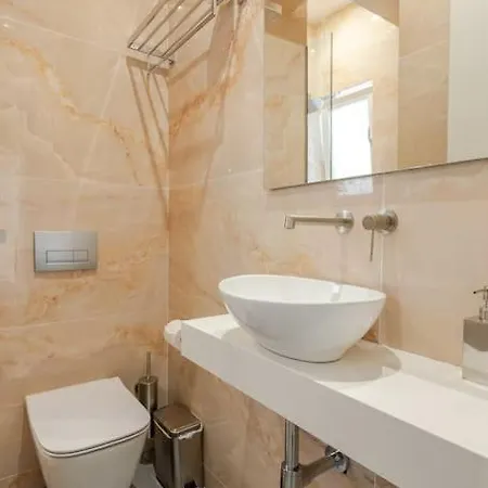Appartamento 130m Luxury In The Heart Of