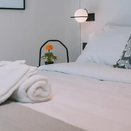 Appartement Chic Apartment-2 Bathrooms *