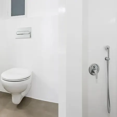 Apartment Acropolis Sunlight 2br By Upstreet *