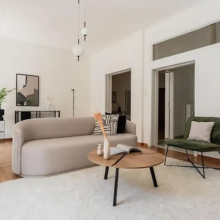 Acropolis Sunlight 2br By Upstreet Athens