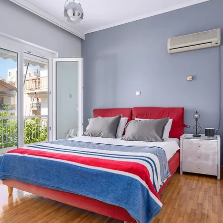 Euphoria Riviera Apt In Glyfada *