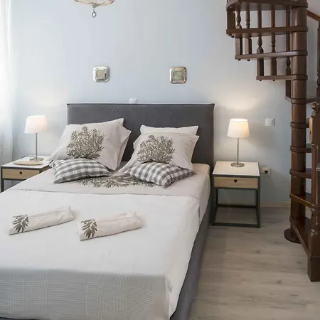 Athenian House In Plaka By Athenian Homes (adults Only) Athen
