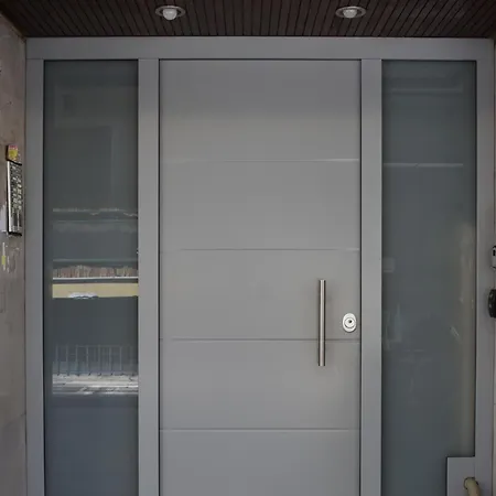 Apartment Tic By Be My Guest *
