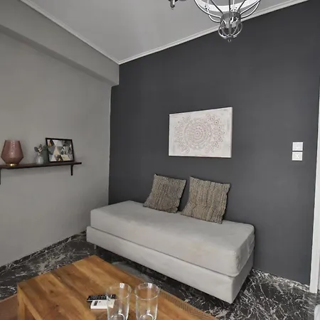 Apartment Tic By Be My Guest Athens