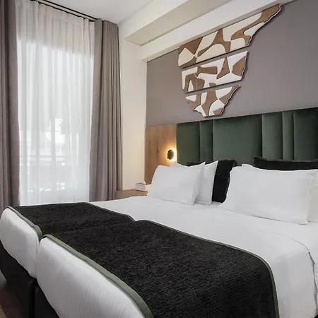 Acropolis Select 3* Atena