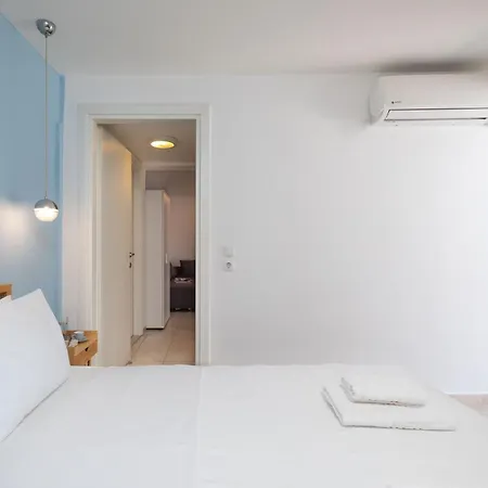 Vouliagmeni Stylish Homes By Blupine Apartman Athén