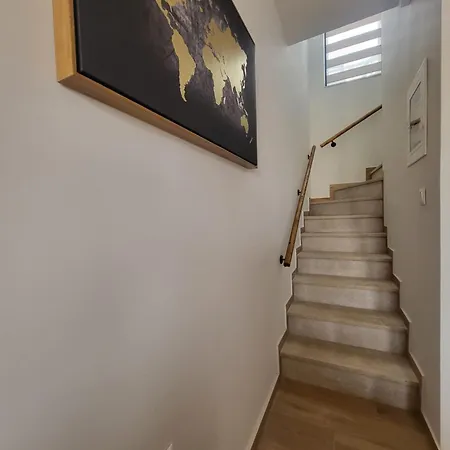 Acropolis Apartment