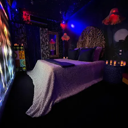 Priamos Erato Motel para Casais *