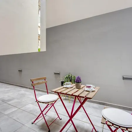Pagrati/hilton Area, Bentzi Apartamento Atenas