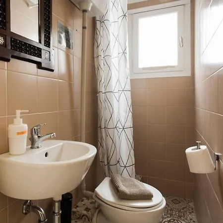 100m2 Of Classical Beauty Comfort Near Syntagma Apartment Athen
