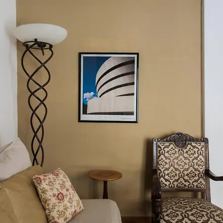 100m2 Of Classical Beauty Comfort Near Syntagma Apartment
