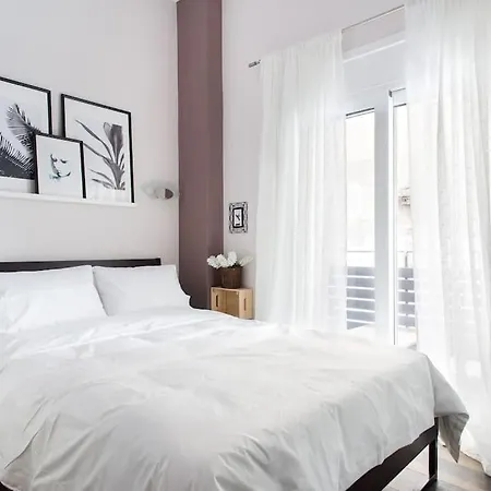 Apartment A Comfortable Small Nearby Acropolis 4 Athens