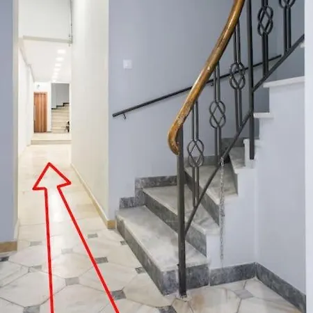 A Comfortable Small Nearby Acropolis 4 Apartment Athens