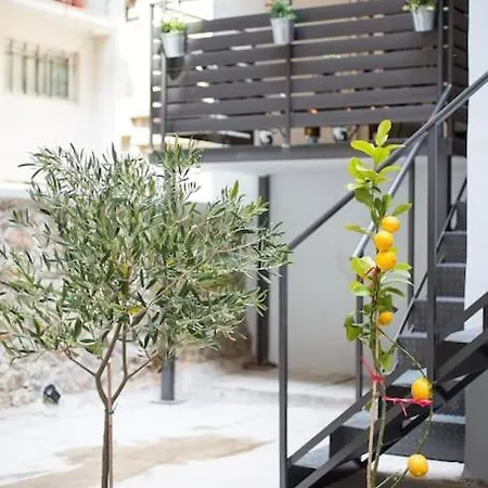 Apartment A Comfortable Small Nearby Acropolis 4 *