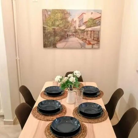 Comfortable In Acropolis Apartment Athens