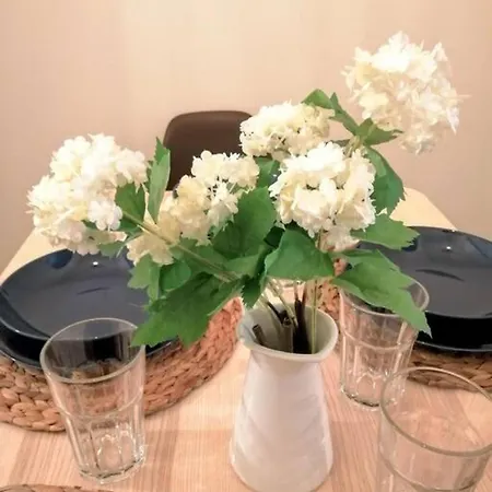 Comfortable In Acropolis Apartment *